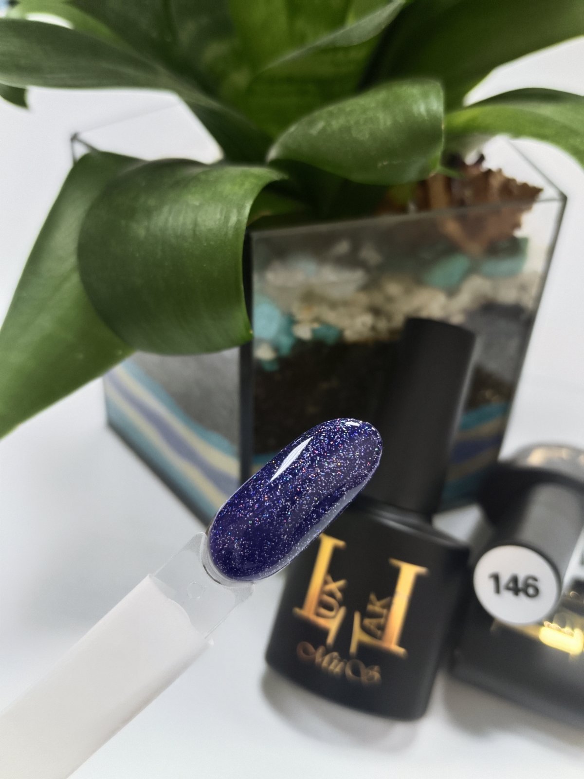 MiiS Lux Lak 146