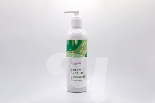 Крем для ног с мочевиной MS.NAILS, 250 мл