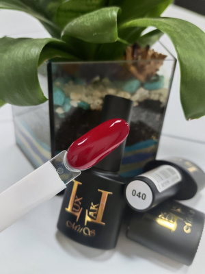 MiiS Lux Lak 040
